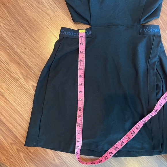 Outdoor Voices Court Dress cutout back with shorts - Picture 9 of 16